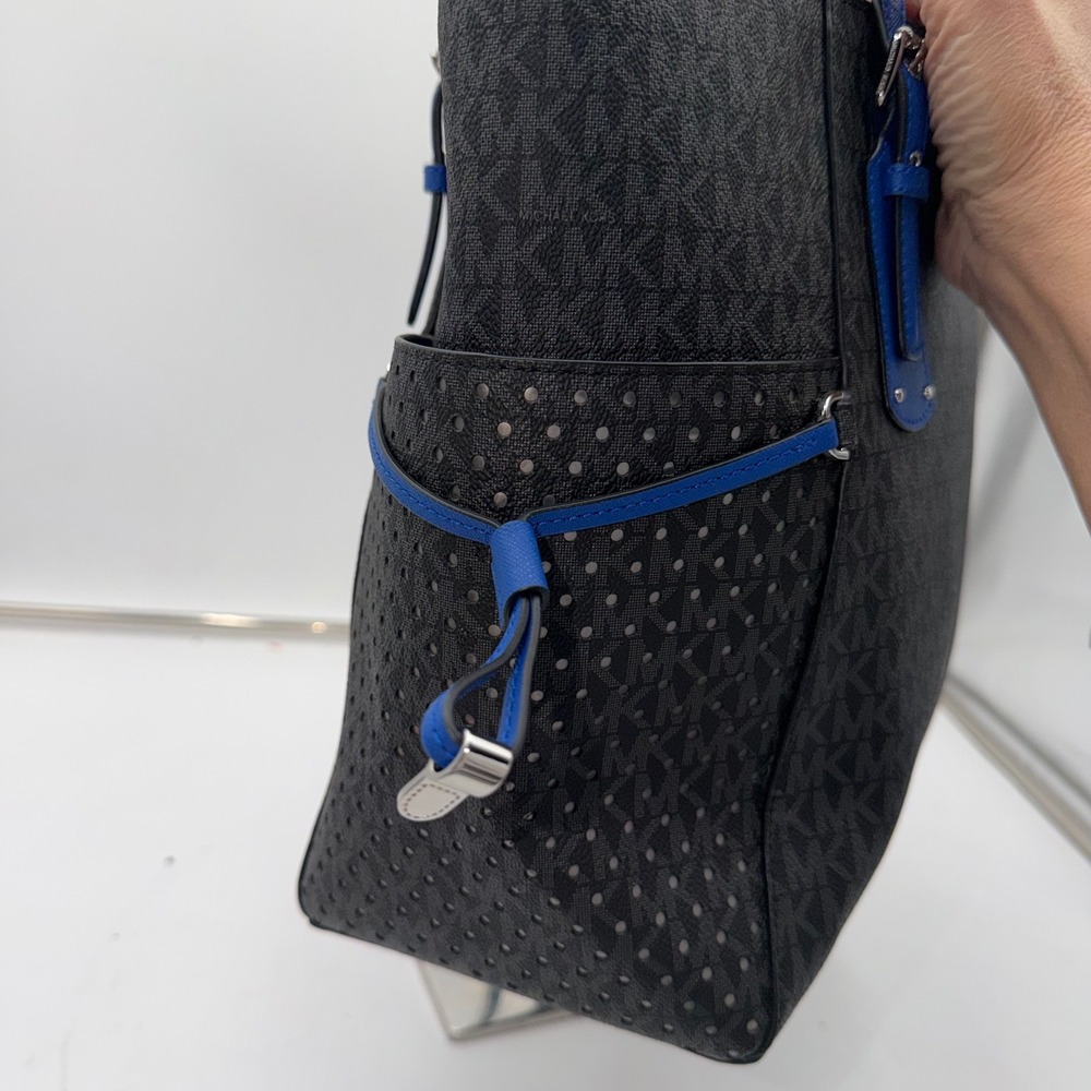 Michael Kors Voyager EW Tote Bag Black Grey Signature Logo Blue Trim - Picture 4 of 15